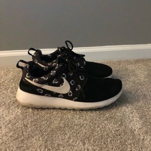 Nike Roshe, Size 8.5 Women’s.